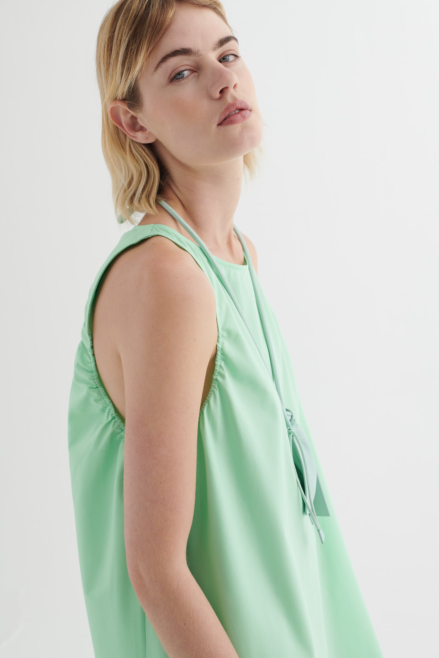 fluo mint